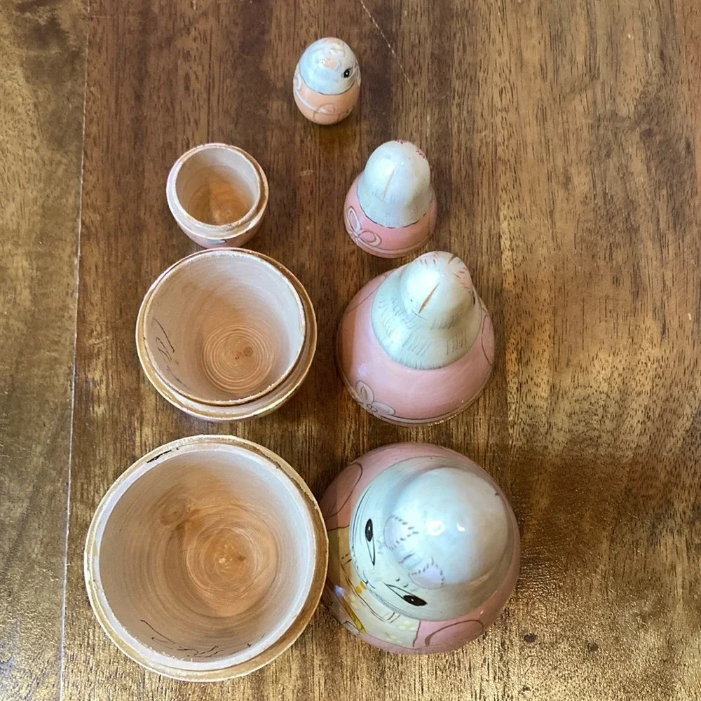 Vintage Matryoshika‎ Nesting Bunny Dolls Set of 4 Easter Pink Cream